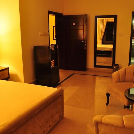 Reina Boutique Hotel - G6/3 อิสลามาบัด ภายนอก รูปภาพ