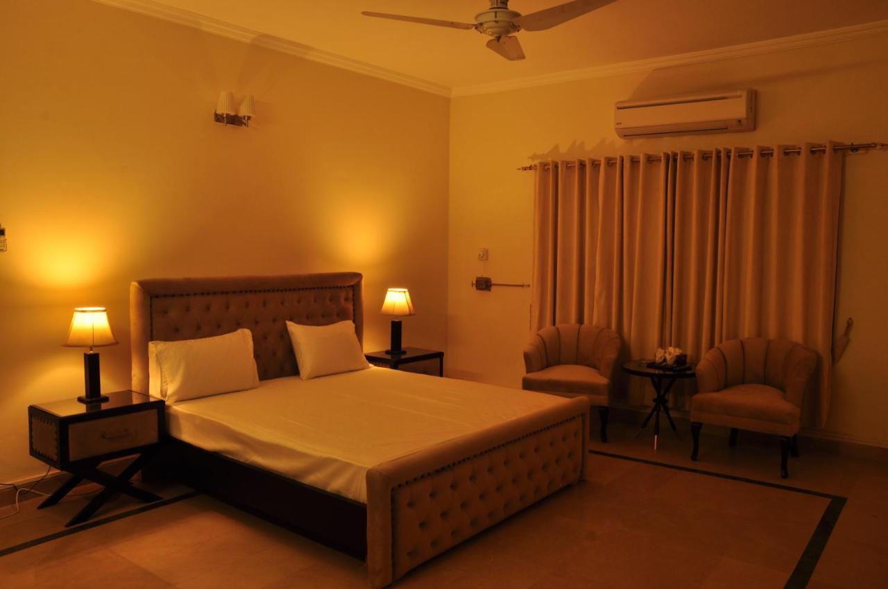 Reina Boutique Hotel - G6/3 อิสลามาบัด ภายนอก รูปภาพ